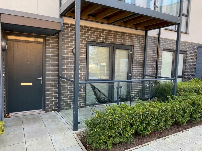 1 Bedroom Flat To Rent In Primula Court, Safflower Lane, Harold Wood, RM3