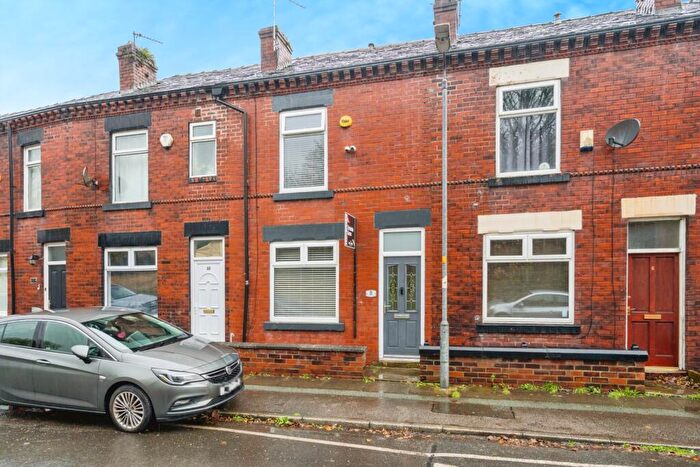 3 Bedroom Terraced House For Sale In Oakenbottom Road, Bolton, Greater Manchester, BL2