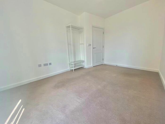 1 Bedroom Flat To Rent In Twist House, Grange Road, Bermondsey, SE1