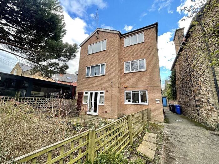 2 Bedroom Apartment To Rent In Chippinghouse Road, Sheffield, S7