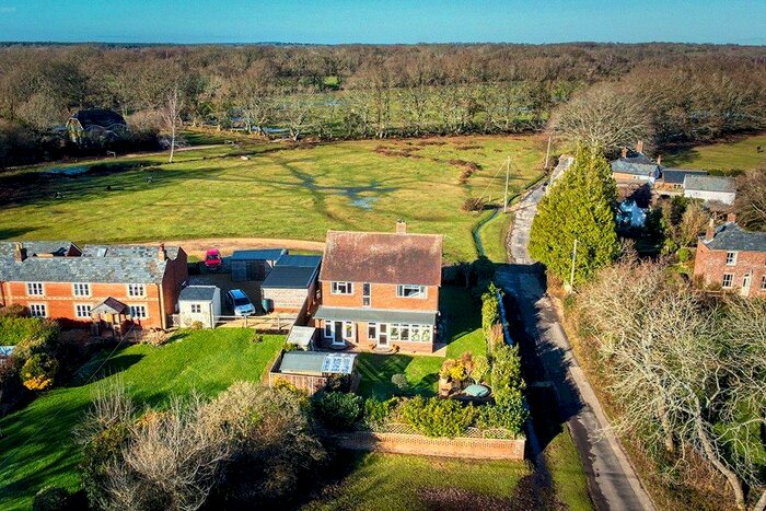 4 Bedroom Detached House For Sale In Pilley Bailey, Pilley, Lymington, SO41