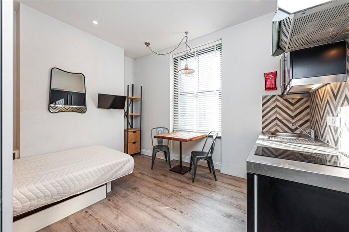 Studio To Rent In Bramley Road, London, W10