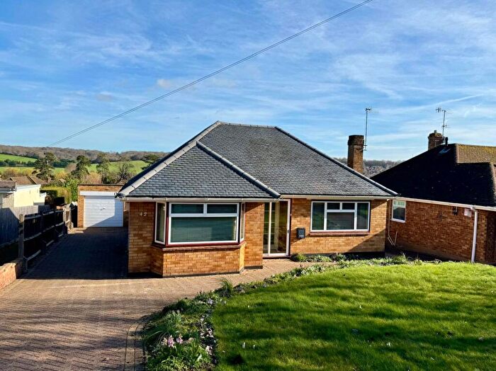 2 Bedroom Bungalow For Sale In Covert Road, Northchurch, Berkhamsted, Hertfordshire, HP4