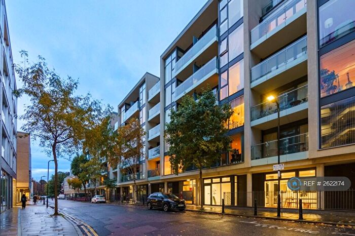 2 Bedroom Flat To Rent In Spenlow Apartments, London, N1