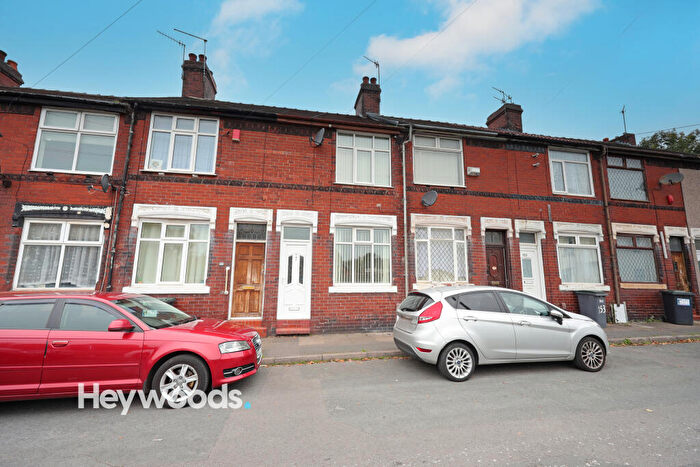 2 Bedroom Terraced House To Rent In King William Street, Stoke-on-Trent, Staffordshire, ST6