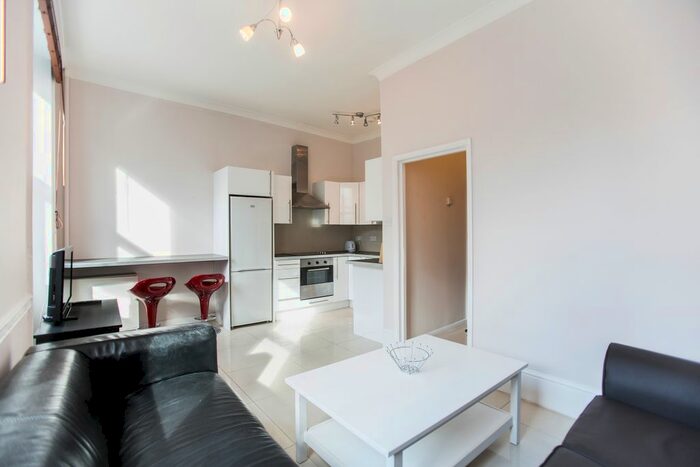 1 Bedroom Flat To Rent In Cleveland Street, Fitzrovia London, W1T