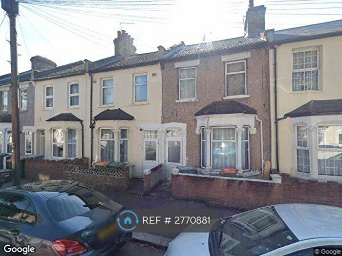 3 Bedroom Terraced House To Rent In Oakfield Road, London, E6