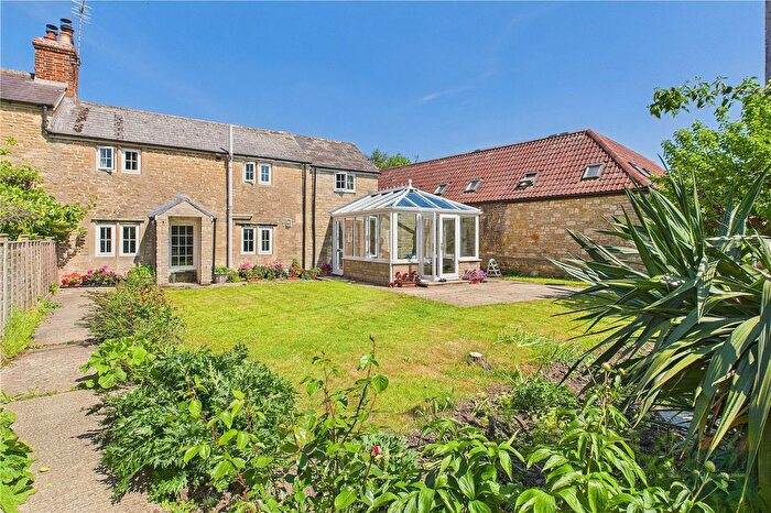 2 Bedroom Cottage For Sale In Beanacre, Melksham, SN12