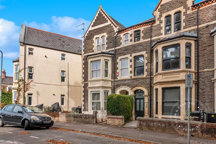1 Bedroom Apartment For Sale In St. Johns Crescent, Canton, Cardiff, CF5