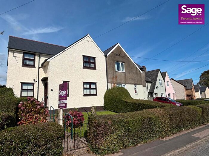 2 Bedroom Semi-Detached House For Sale In Hawthorn Road, Sebastopol, Pontypool, NP4