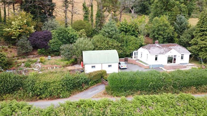 2 Bedroom Detached Bungalow For Sale In Llanllawddog, Carmarthen, SA32