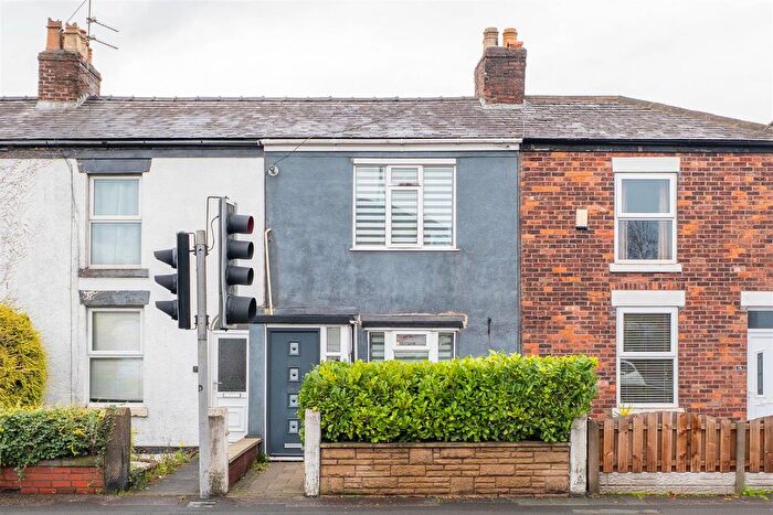 2 Bedroom Terraced House For Sale In Leyland Lane, Leyland, PR26