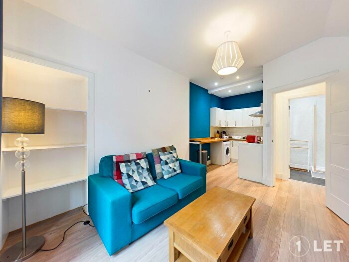 1 Bedroom Flat To Rent In Watson Crescent, Polwarth, Edinburgh, EH11