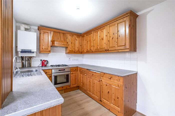 2 Bedroom Semi-Detached House To Rent In Albert Square, London, E15