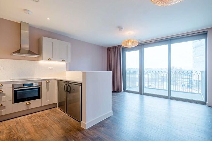 1 Bedroom Flat To Rent In Canada Gardens, Wembley Park, HA9