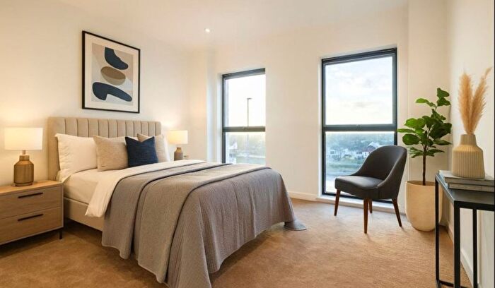 2 Bedroom Flat To Rent In C Maybank Road, London, E18