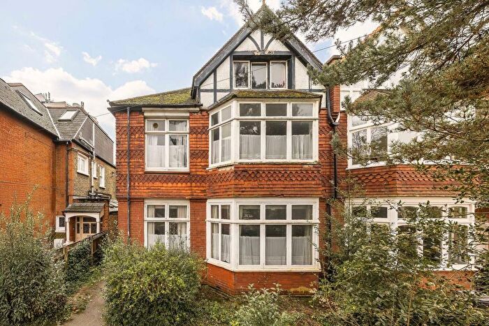 6 Bedroom Property For Sale In Rodenhurst Road, Clapham, SW4