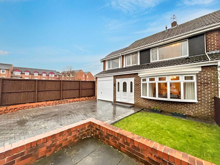 4 Bedroom Semi-Detached House For Sale In Beckenham Close, East Boldon, NE36