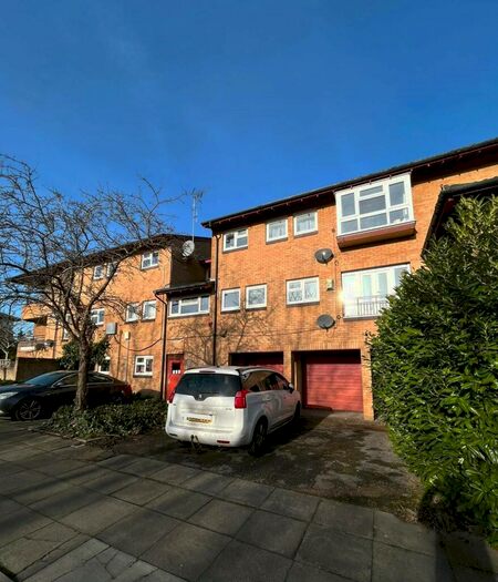 2 Bedroom Apartment To Rent In Oldbrook Boulevard, Oldbrook, Milton Keynes, MK6