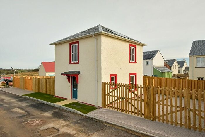 1 Bedroom Detached House For Sale In Naismith Lane, Chapelton, AB39