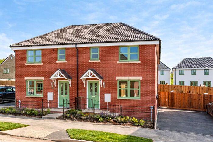 3 Bedroom Semi-Detached House For Sale In Farleigh Road, Backwell, Bristol, BS48