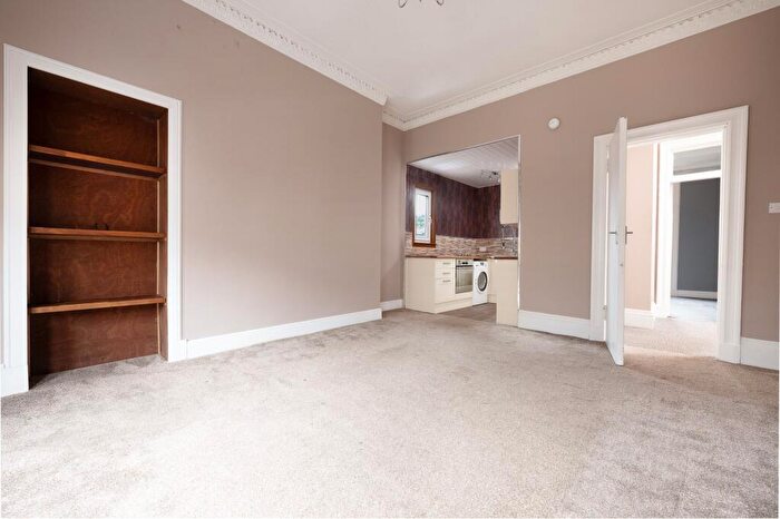 2 Bedroom Flat For Sale In Hope Street, Greenock, PA15