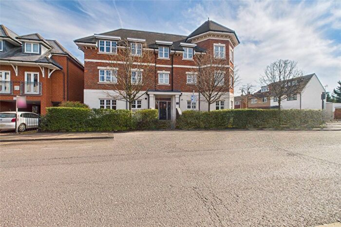 2 Bedroom Flat To Rent In Bridge Avenue, Maidenhead, Berkshire, SL6