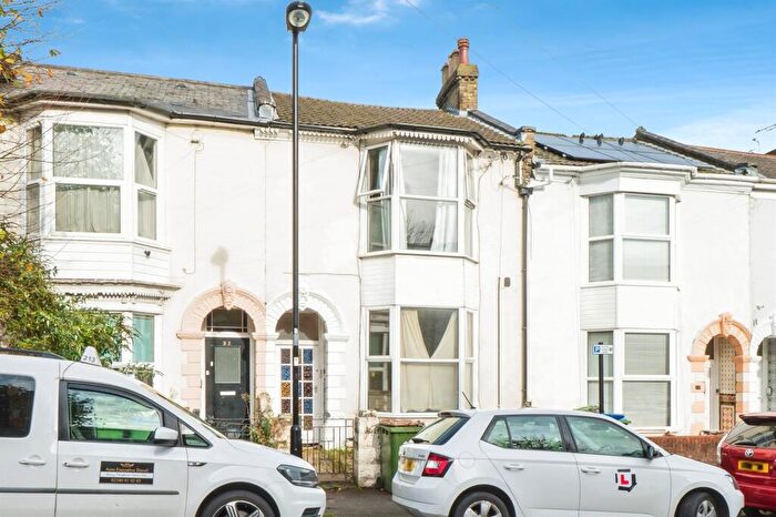 2 Bedroom Maisonette For Sale In Cranbury Avenue, Southampton, SO14