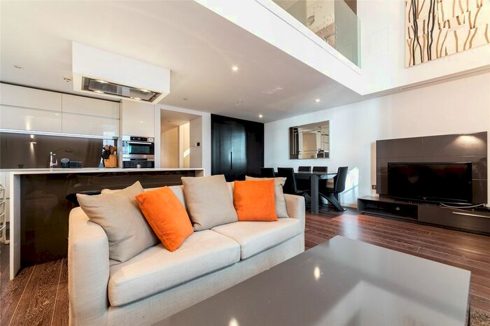 3 Bedroom Flat To Rent In Marconi House, Strand, London, WC2R