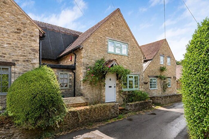 4 Bedroom Cottage For Sale In Latchford Lane, Great Haseley, OX44