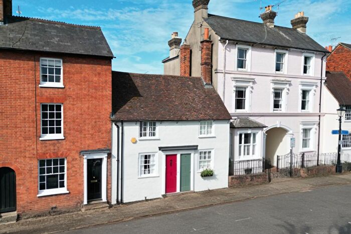 2 Bedroom Terraced House For Sale In Castle Street, Farnham, GU9