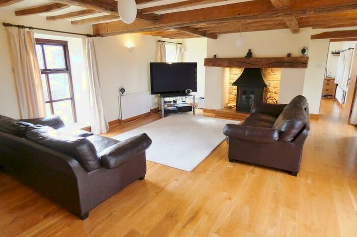 4 Bedroom Farm House To Rent In Bilsborrow Lane, Bilsborrow, Preston, PR3