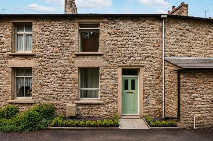 2 Bedroom Terraced House For Sale In Bank Bottom, Ingleton, LA6