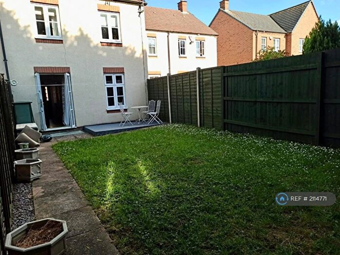 3 Bedroom Terraced House To Rent In Anchor Lane, Solihull, B91