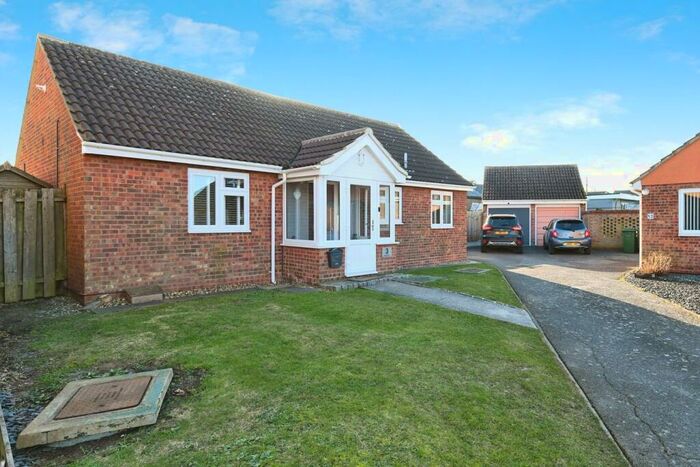 3 Bedroom Detached Bungalow For Sale In Austral Way, Althorne, Chelmsford, CM3