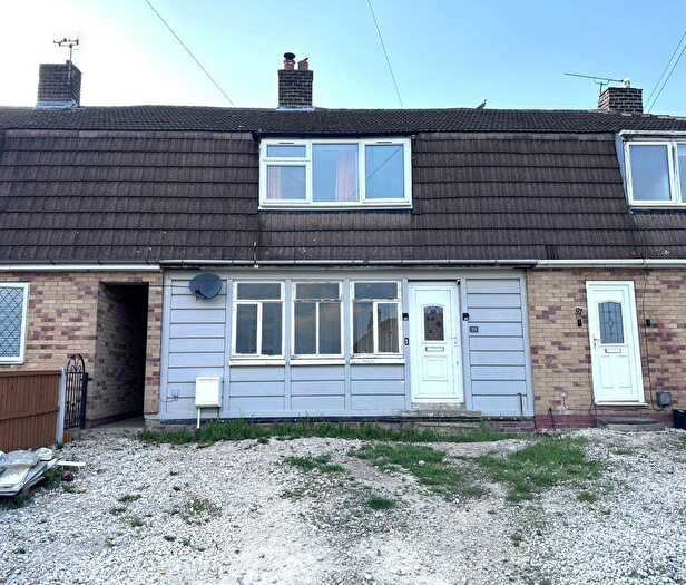 3 Bedroom Terraced House For Sale In Houldsworth Drive, Chesterfield, S41