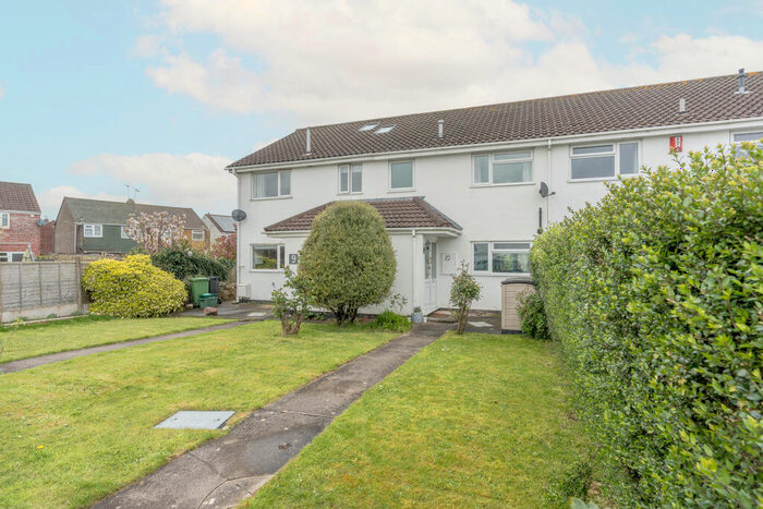 3 Bedroom Terraced House For Sale In The Glebe, Pilning, Bristol, BS35
