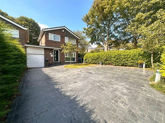 3 Bedroom Detached House For Sale In Hawick Court, East Stanley, DH9