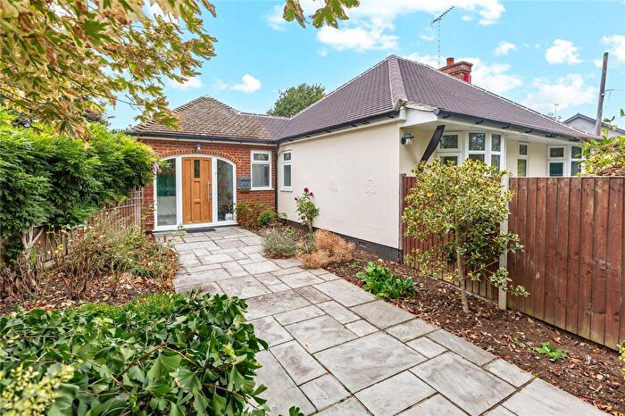 3 Bedroom Bungalow For Sale In London Road, Rawreth, Essex, SS11