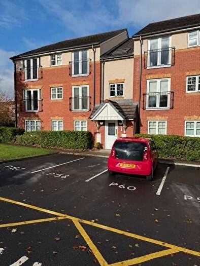 2 Bedroom Flat For Sale In Davenham Court, Liverpool, L15