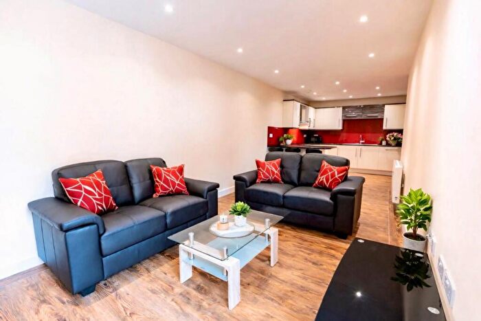 3 Bedroom Apartment To Rent In Ecco, S11
