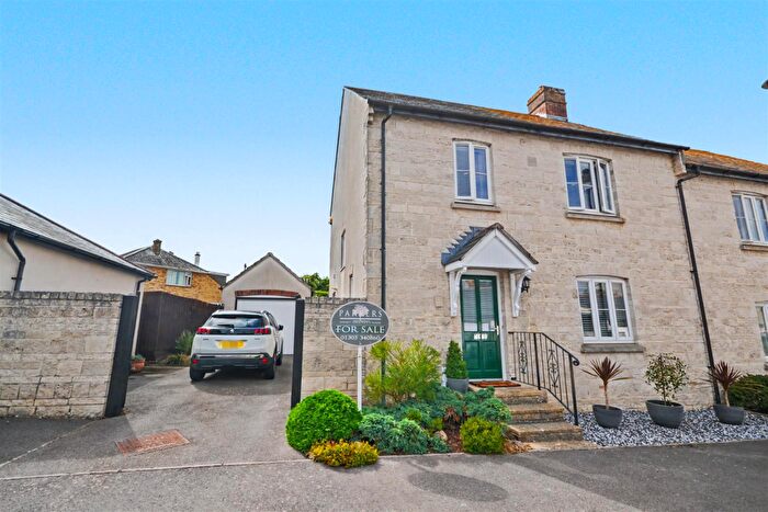 3 Bedroom Semi-Detached House For Sale In Vines Place, Weymouth, DT4