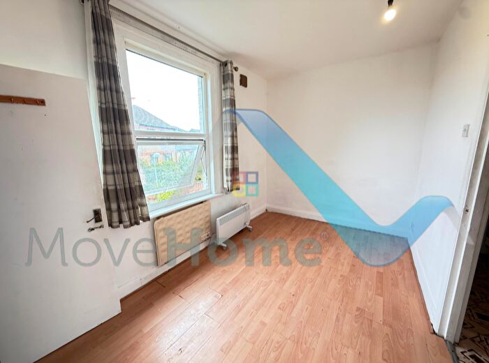 Studio To Rent In Palmerston Road, Wood Green, N22