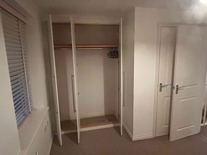 3 Bedroom Terraced House For Sale In Erickson Gardens, Bromley, BR2