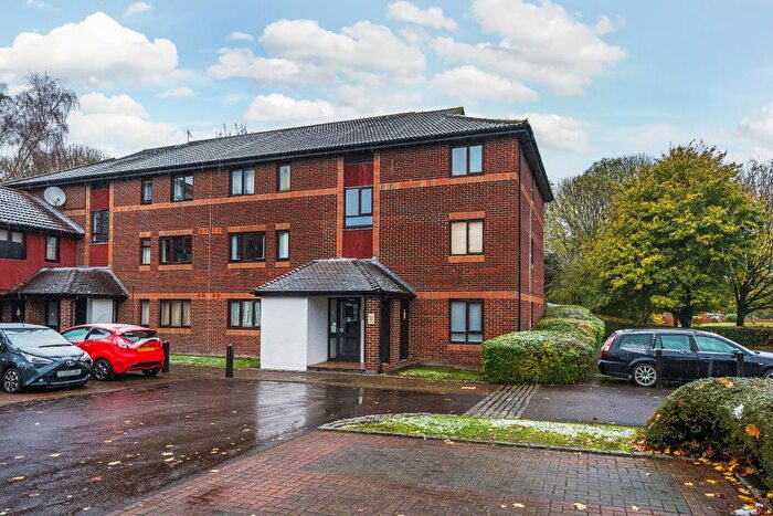 1 Bedroom Flat To Rent In Stonesfield, Didcot, OX11