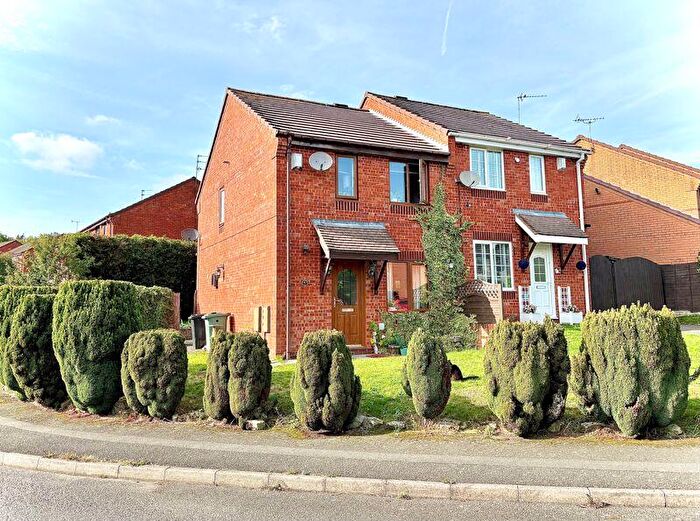 2 Bedroom Semi-Detached House For Sale In Daffodil Close, Sedgley, DY3