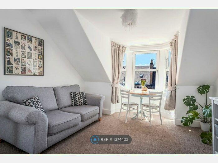 1 Bedroom Flat To Rent In Lindean Place, Edinburgh, EH6