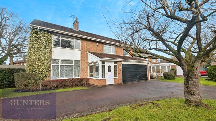 5 Bedroom Detached House To Rent In White House Way, Solihull, B91