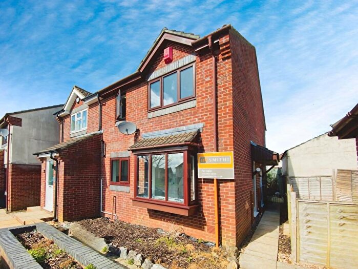 1 Bedroom Terraced House To Rent In Gillard Close, Kingswood, BS15