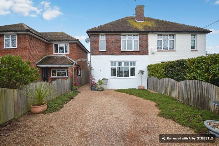 3 Bedroom Semi-Detached House For Sale In Warren Road, Littlestone, TN28